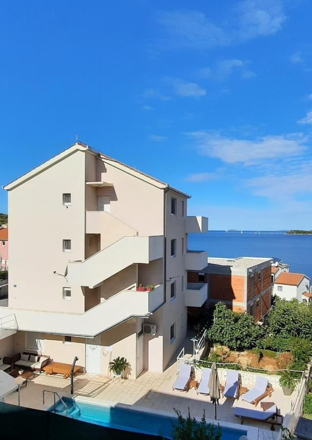 Apartments Dario Ražanj Buitenkant foto