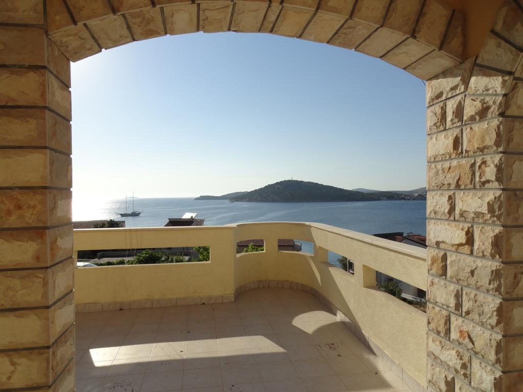 Apartments Dario Ražanj Buitenkant foto